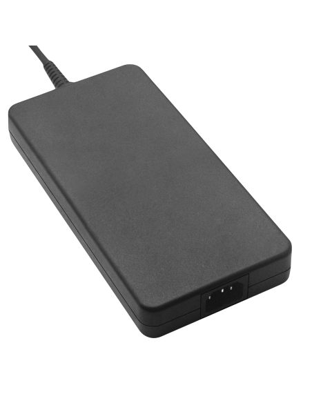 Stromversorger für Laptops HP FÜR DIE VERWENDUNG IN KRAFTFAHRZEUGEN 4.5x3.0mm + KABEL